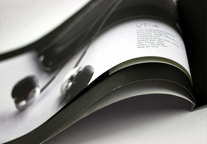 Vtsonic耳機(jī)畫冊設(shè)計(jì)，宣傳冊設(shè)計(jì)